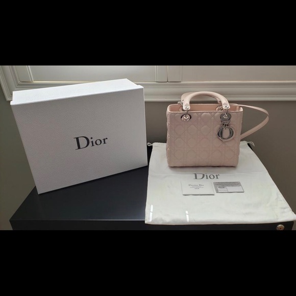 Lady Dior bag - Picture 2 of 5